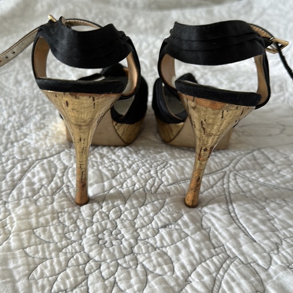 Guess Heels - Picture 3 of 4